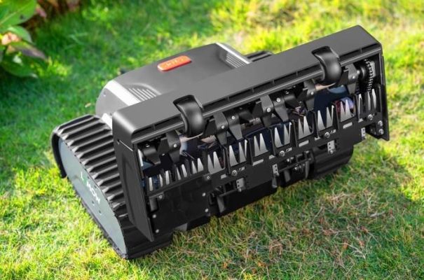 História do Lymow One: Nossa Jornada Rumo a um Cuidado de Gramados Mais Inteligente